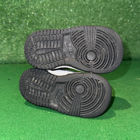 Nike Shoes Toddler Baby 4C Black White Dunk Low Panda Sneakers CW1589-100 - Picture 5 of 6